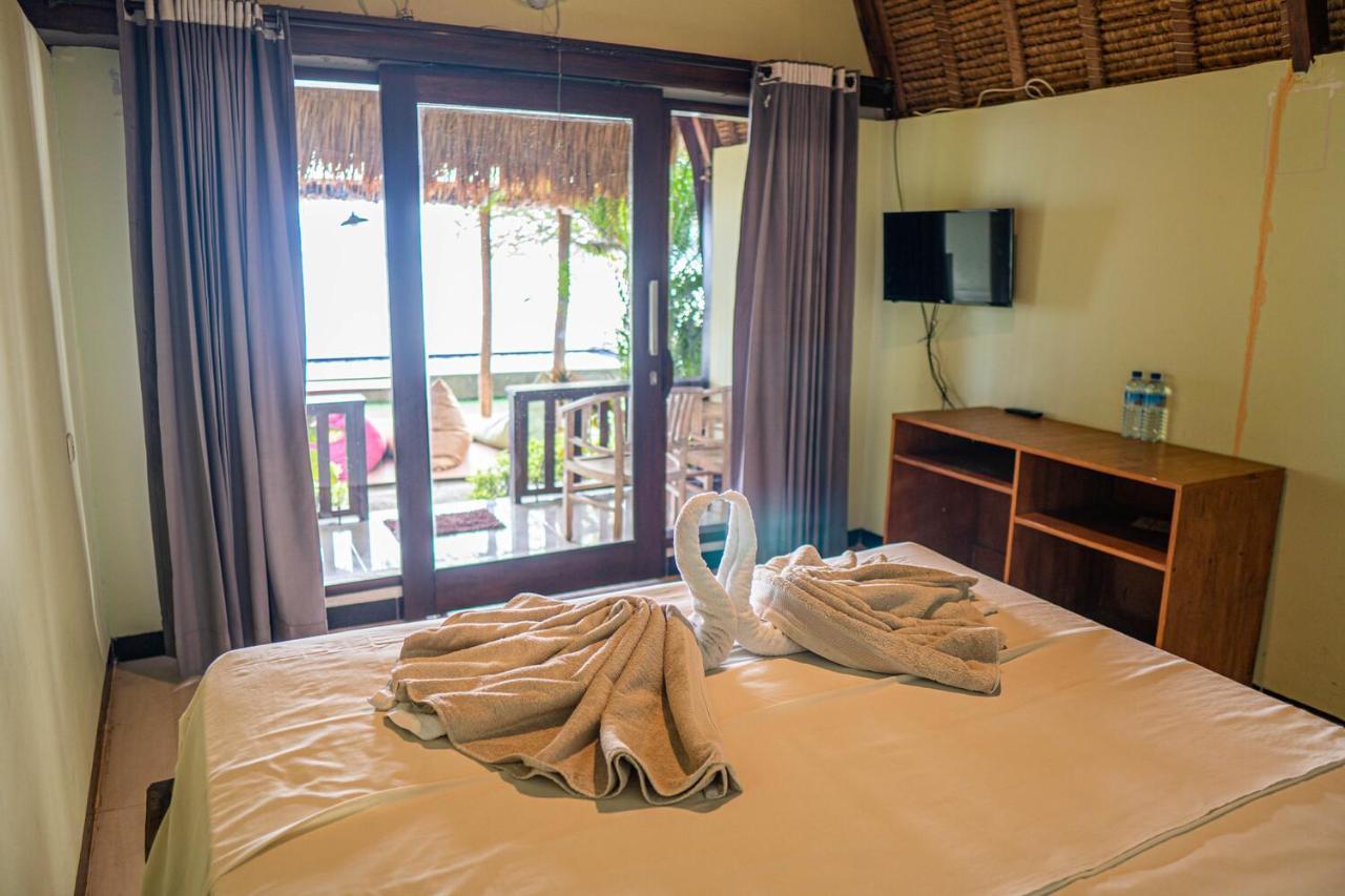 Krisna Bungalows And Restaurant Секотонг Екстериор снимка