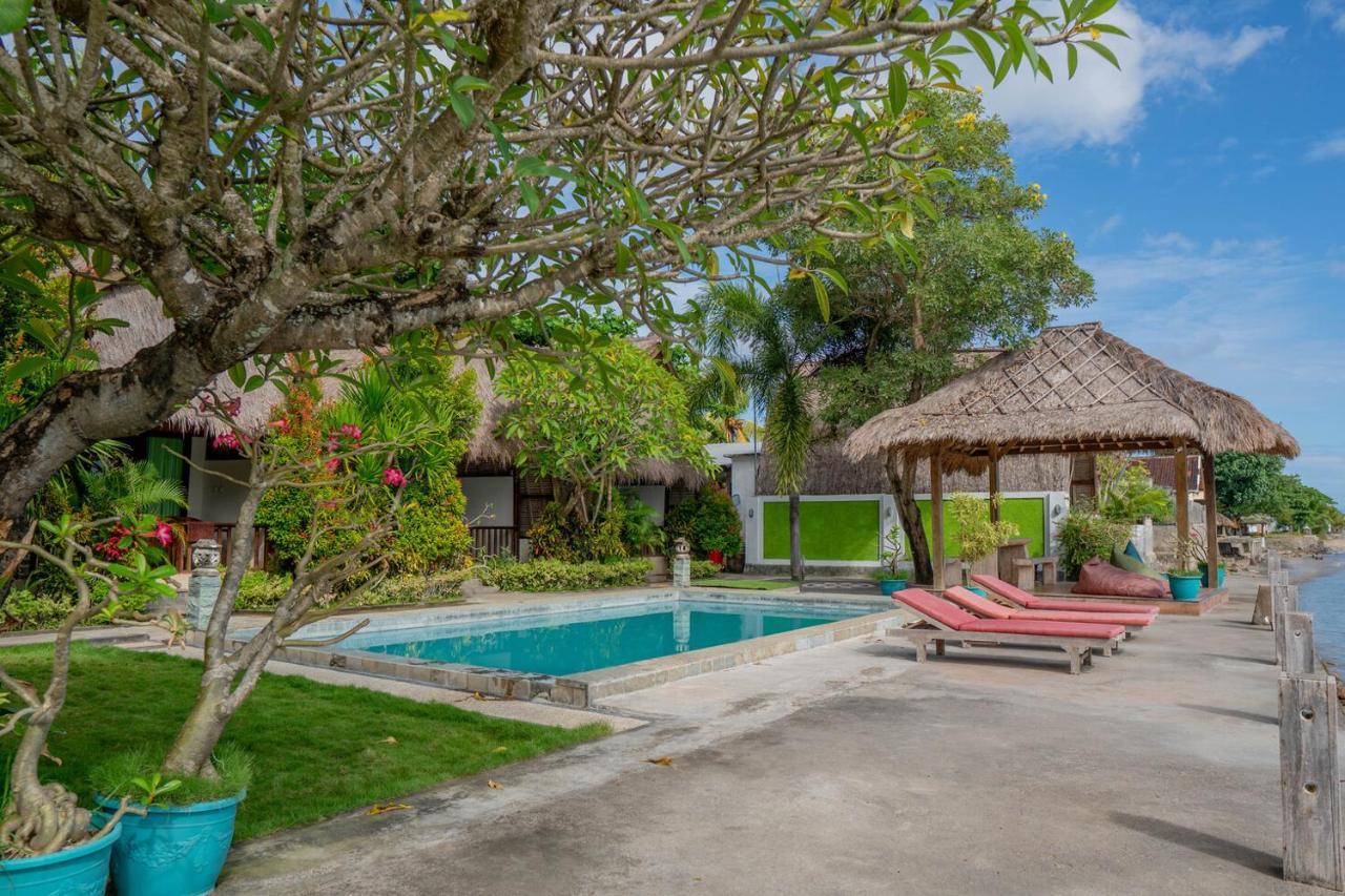 Krisna Bungalows And Restaurant Секотонг Екстериор снимка